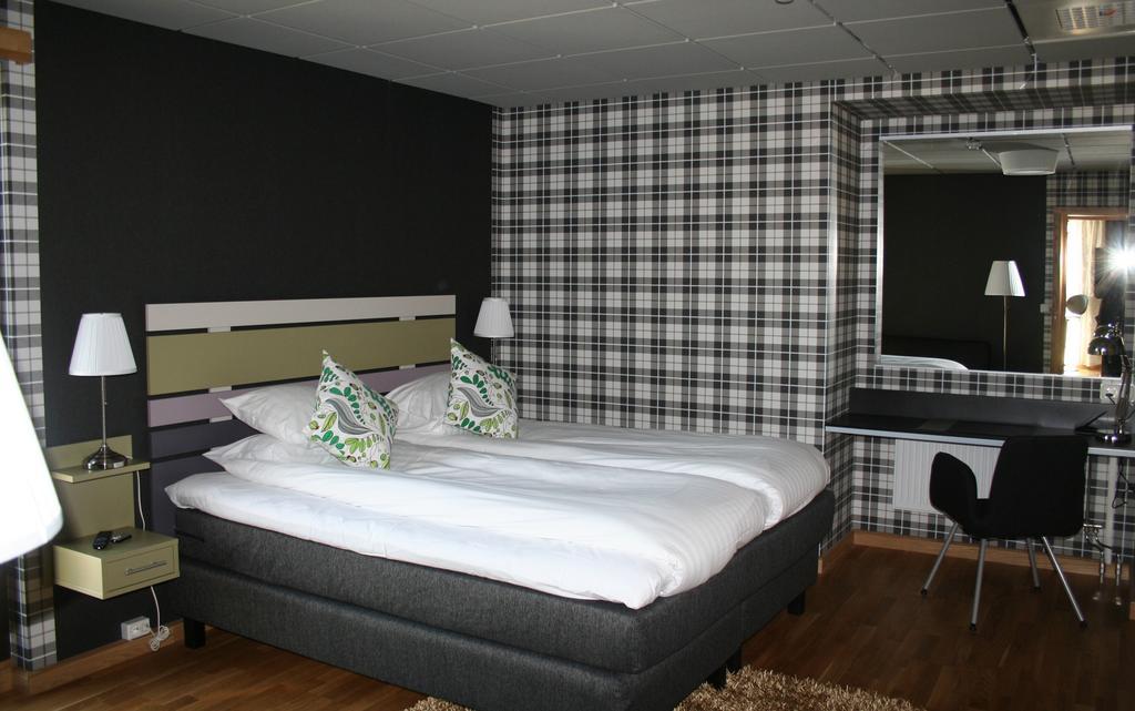 Home Hotel Bristol Arvika Pokój zdjęcie