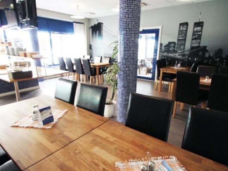 Home Hotel Bristol Arvika Zewnętrze zdjęcie